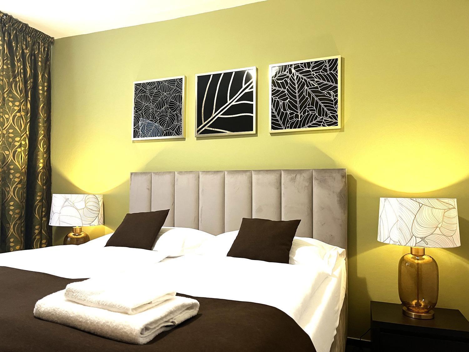 Hotel Zlaty Byk Рімавська Собота Екстер'єр фото